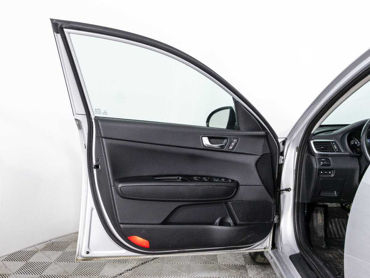 Б/У Киа Оптима 2019 года. Фото: #25