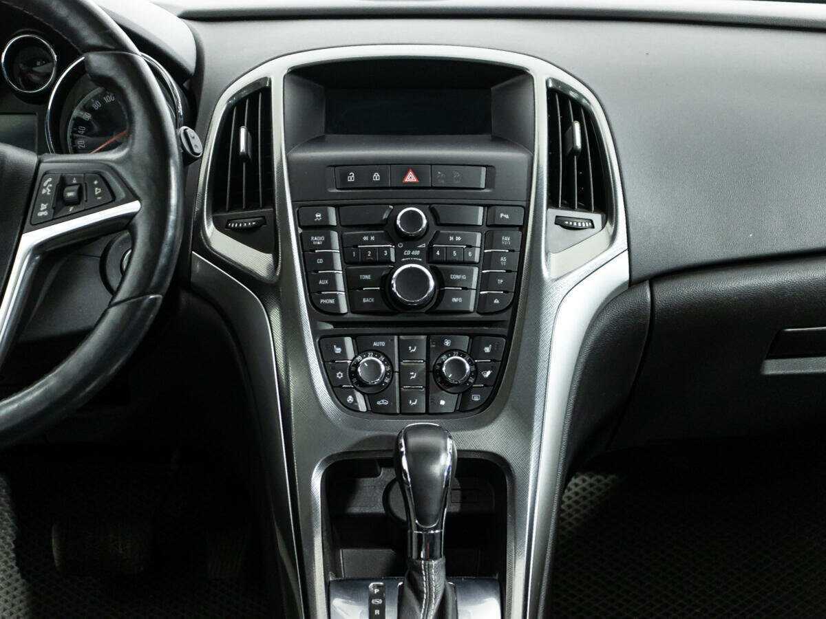 Б/У Опель Астра 2012 года. Фото: #13