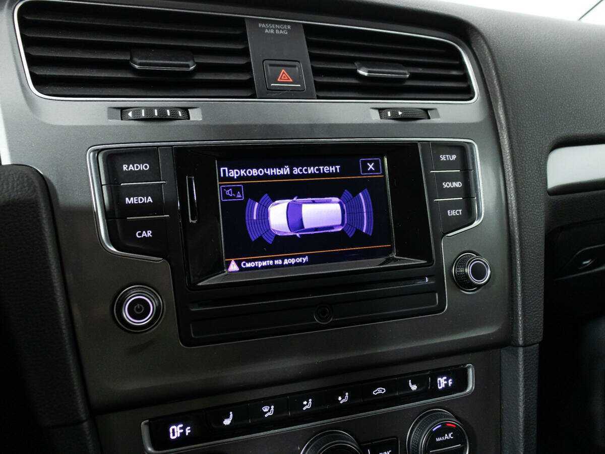 Б/У Фольксваген Гольф 2013 года. Фото: #14