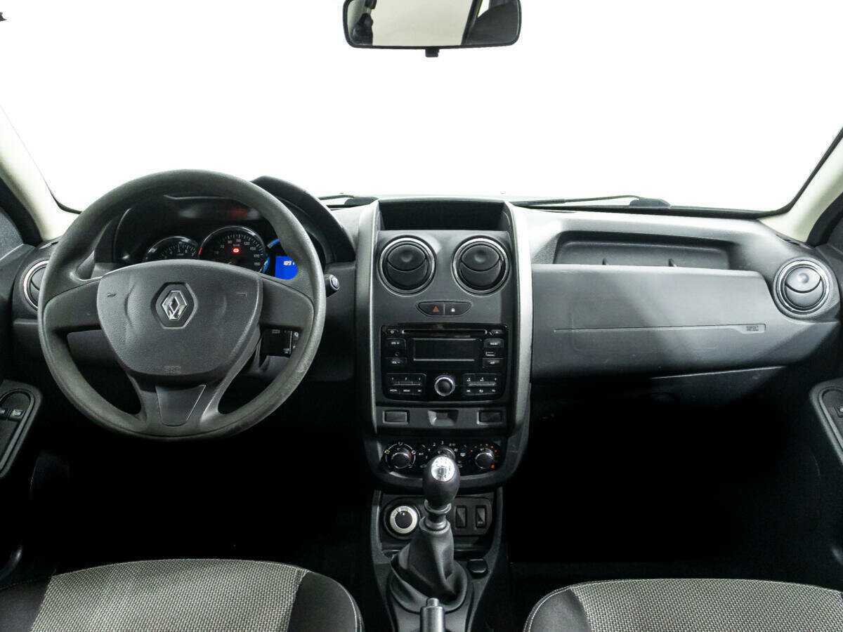 Б/У Рено Дастер 2016 года. Фото: #12