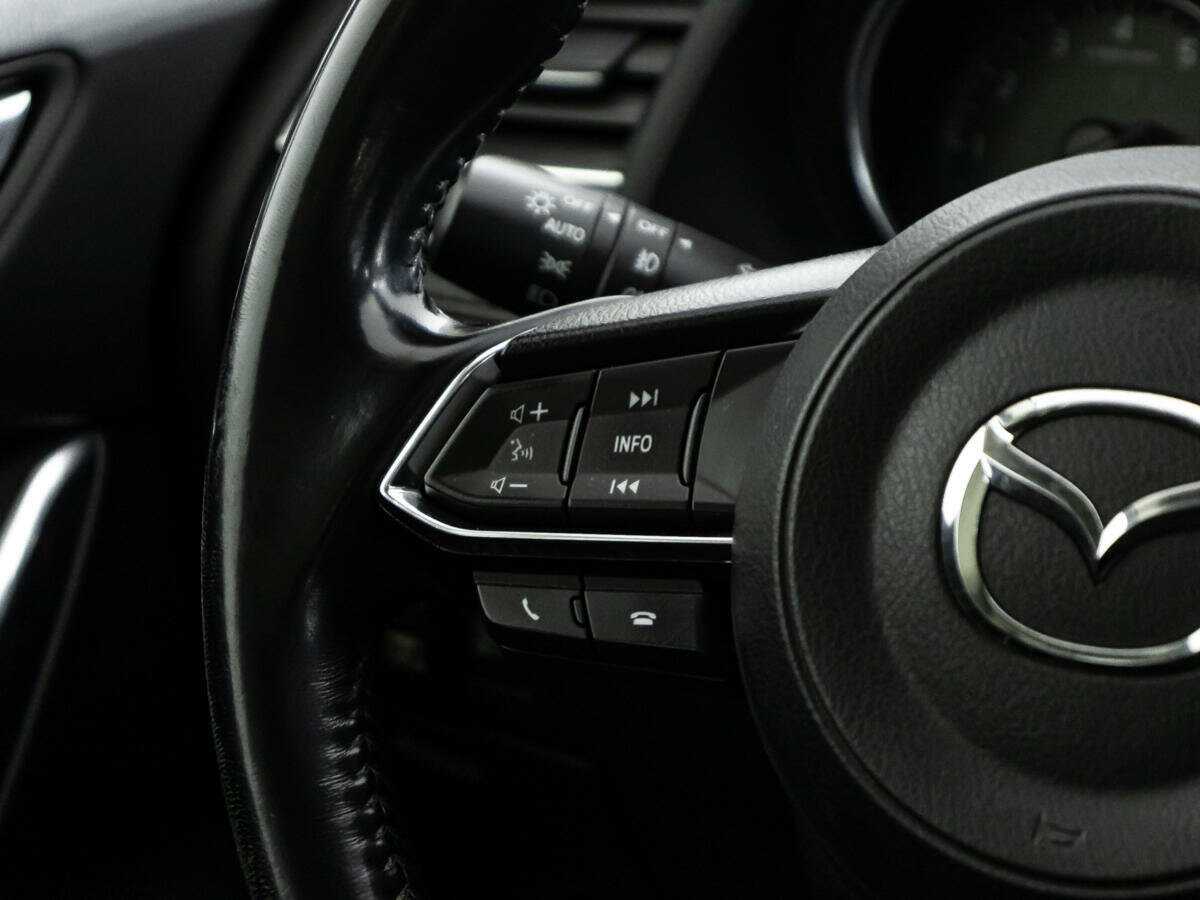 Б/У Мазда 6 2017 года. Фото: #17