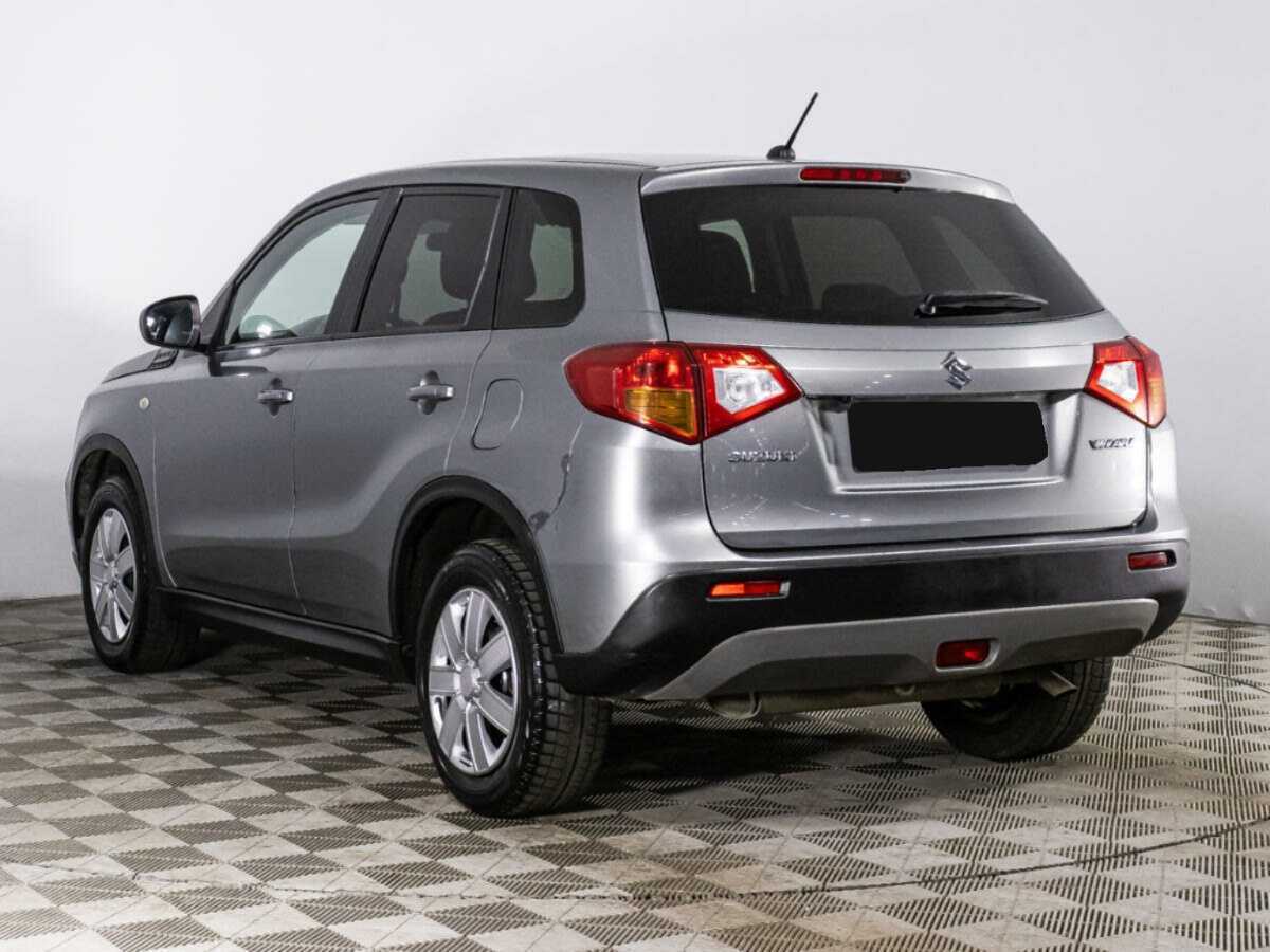 Б/У Сузуки Витара 2017 года. Фото: #6