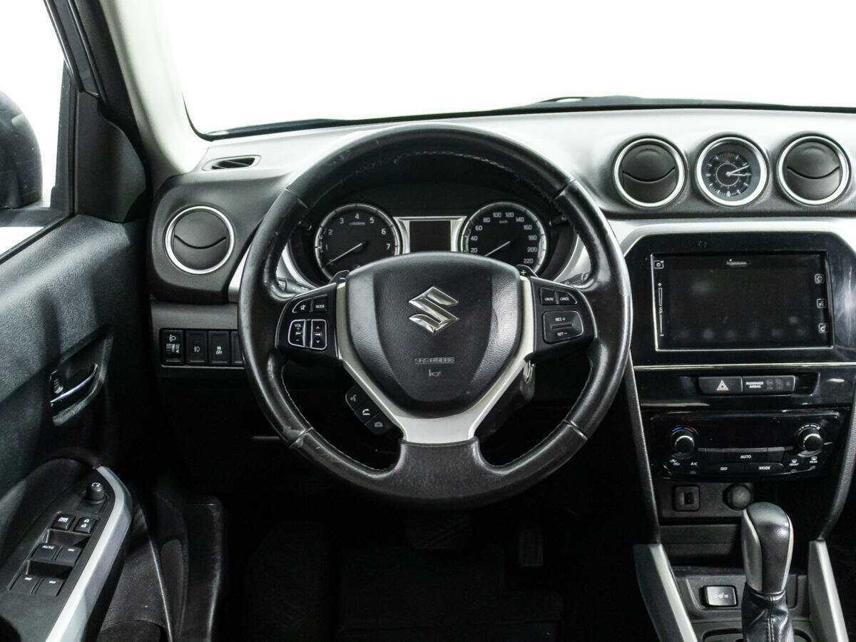 Б/У Сузуки Витара 2017 года. Фото: #16