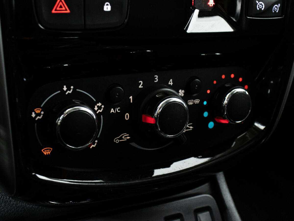 Б/У Ниссан Террано 2020 года. Фото: #14