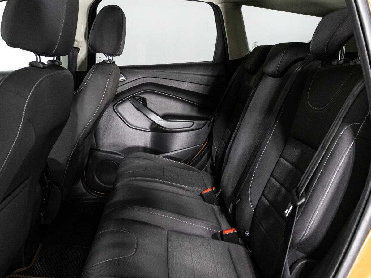 Б/У Форд Куга 2013 года. Фото: #9