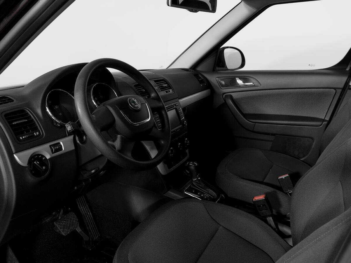 Б/У Шкода Йети 2013 года. Фото: #14