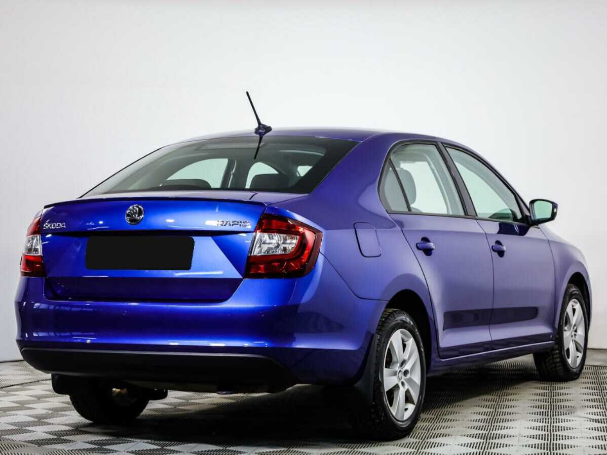 Б/У Шкода Рапид 2018 года. Фото: #3
