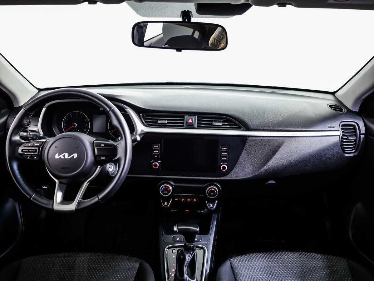 Б/У Киа Рио 2021 года. Фото: #8