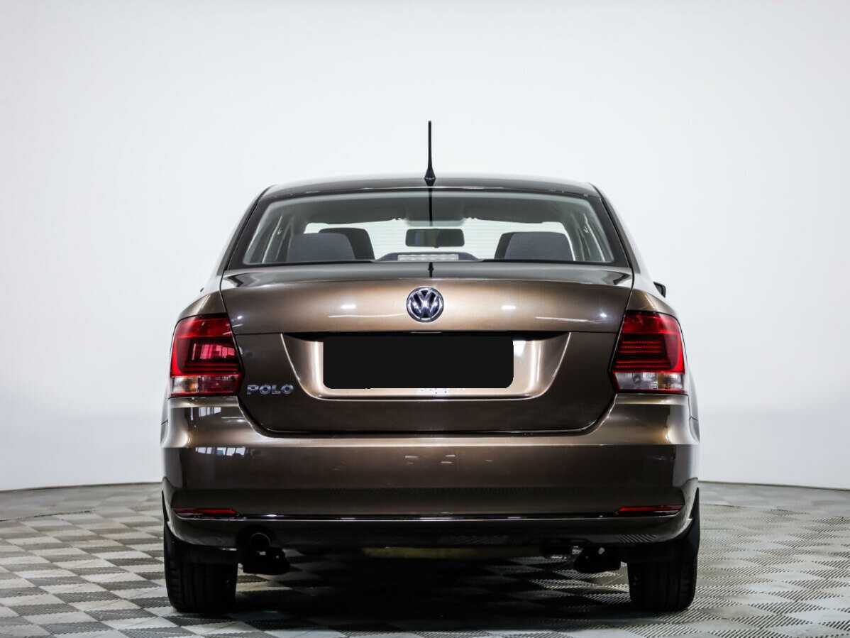 Б/У Фольксваген Поло 2016 года. Фото: #4