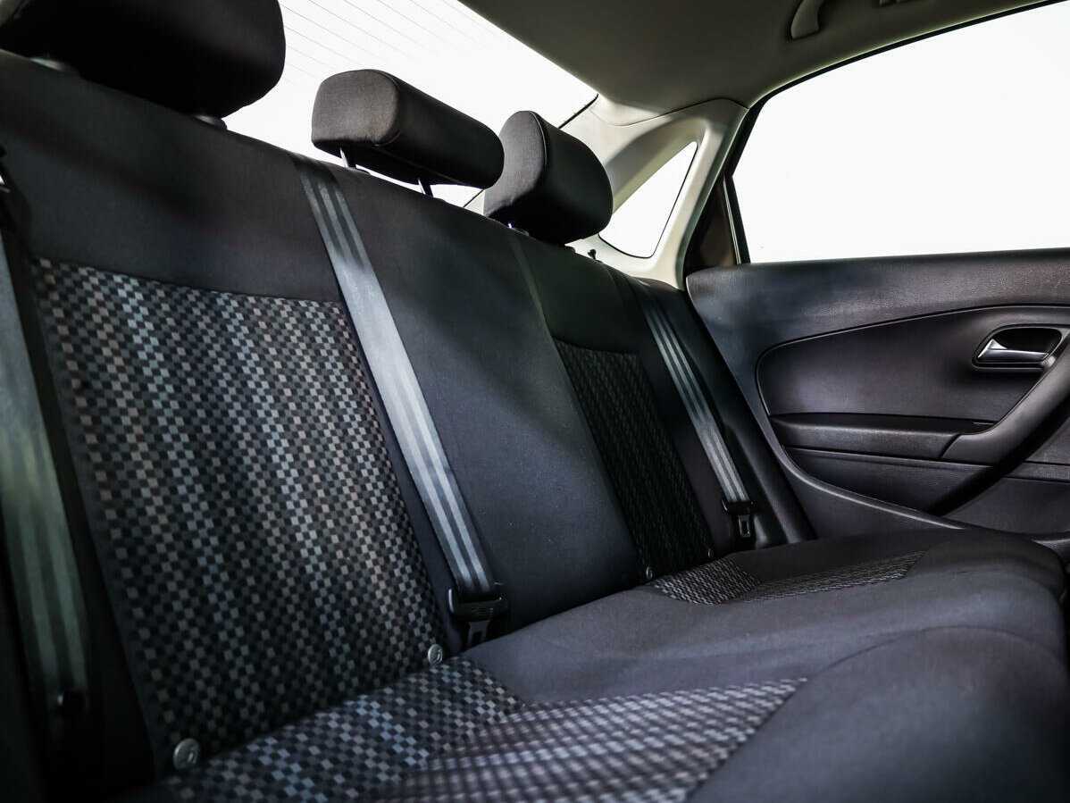 Б/У Фольксваген Поло 2016 года. Фото: #10