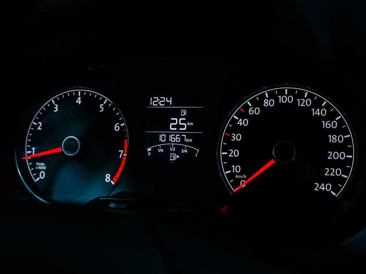 Б/У Фольксваген Поло 2016 года. Фото: #14