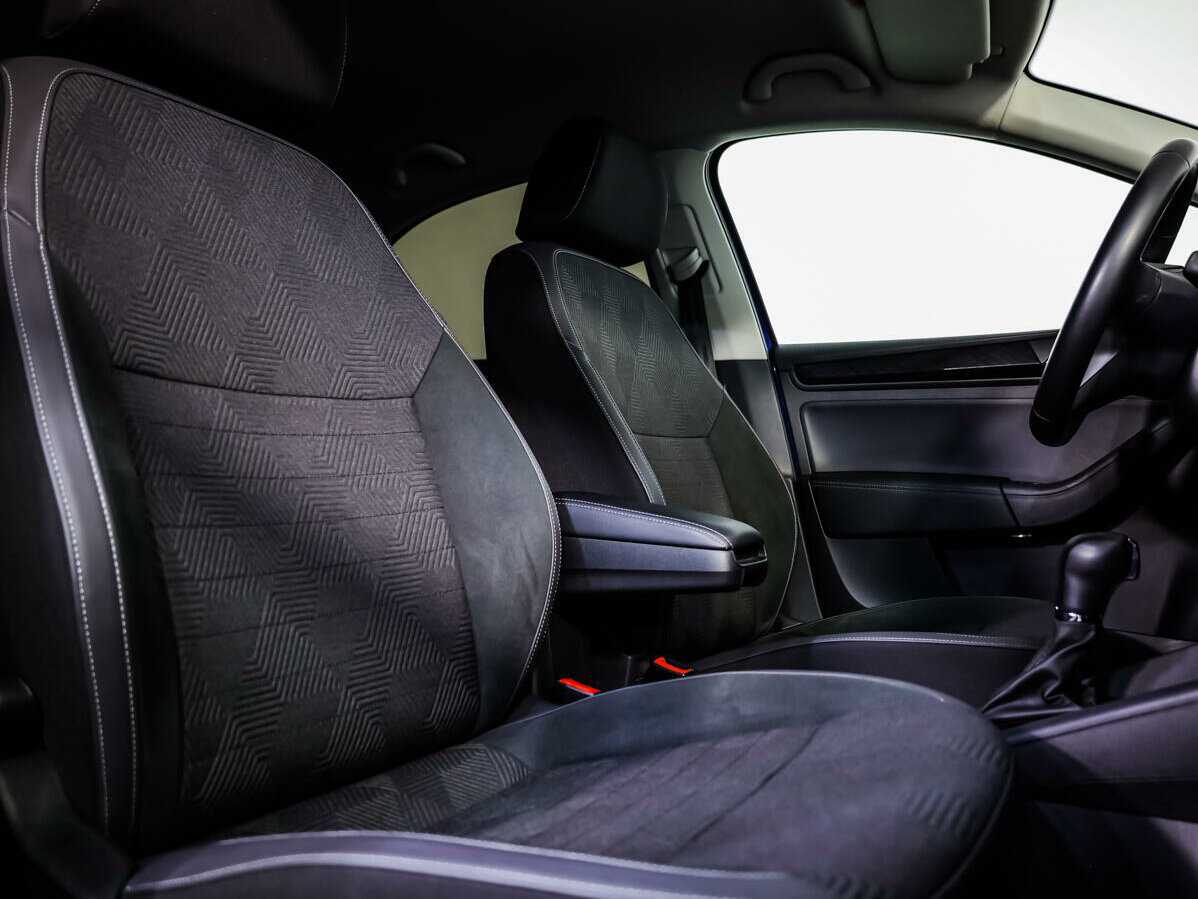 Б/У Фольксваген Поло 2020 года. Фото: #10