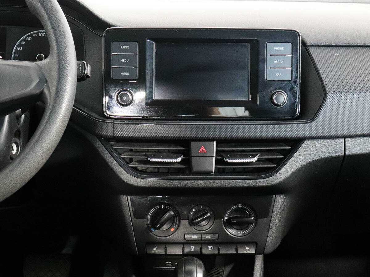 Б/У Фольксваген Поло 2020 года. Фото: #11