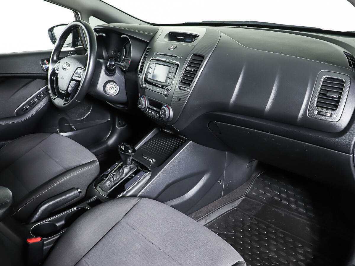 Б/У Киа Церато 2017 года. Фото: #8