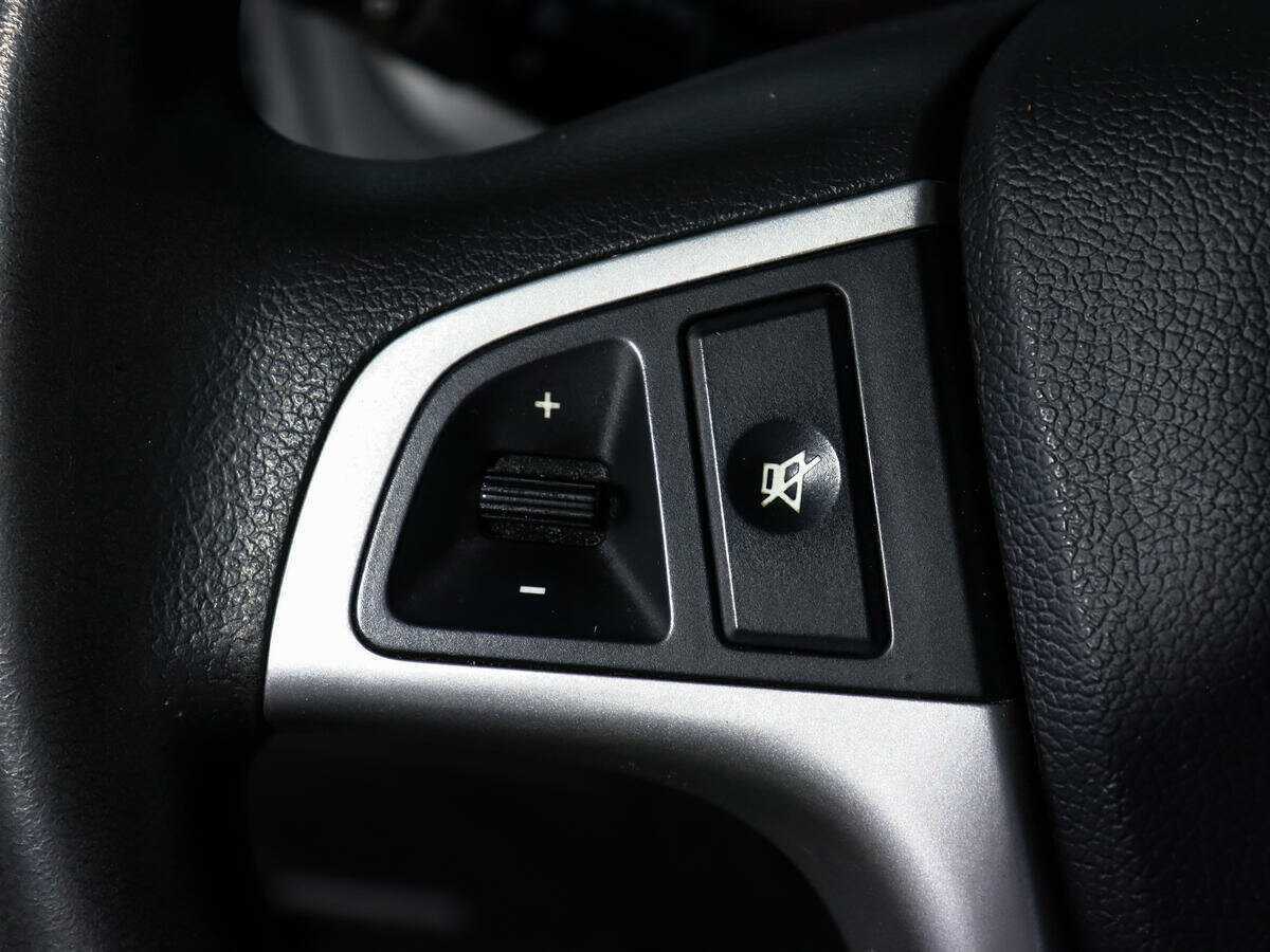 Б/У Хендай Солярис 2014 года. Фото: #14