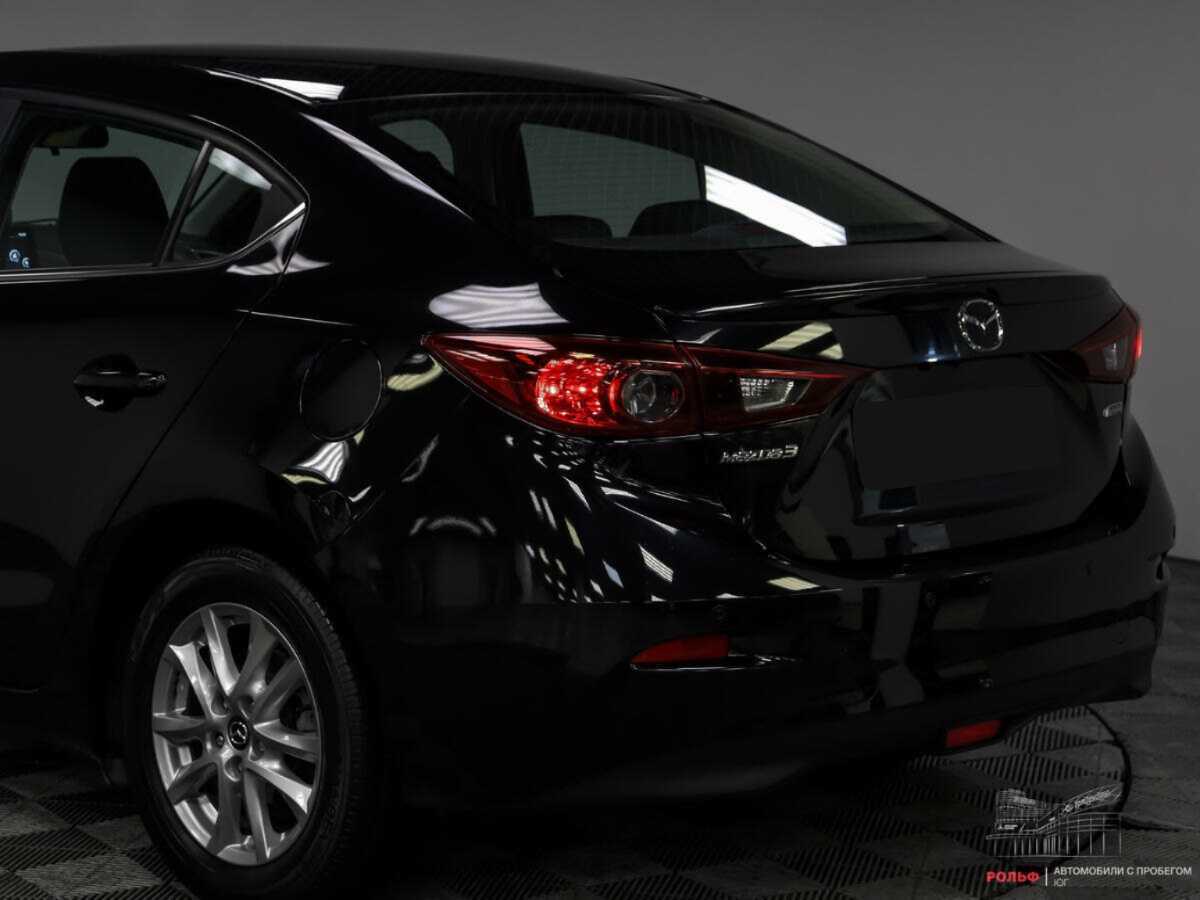 Б/У Мазда 3 2017 года. Фото: #14