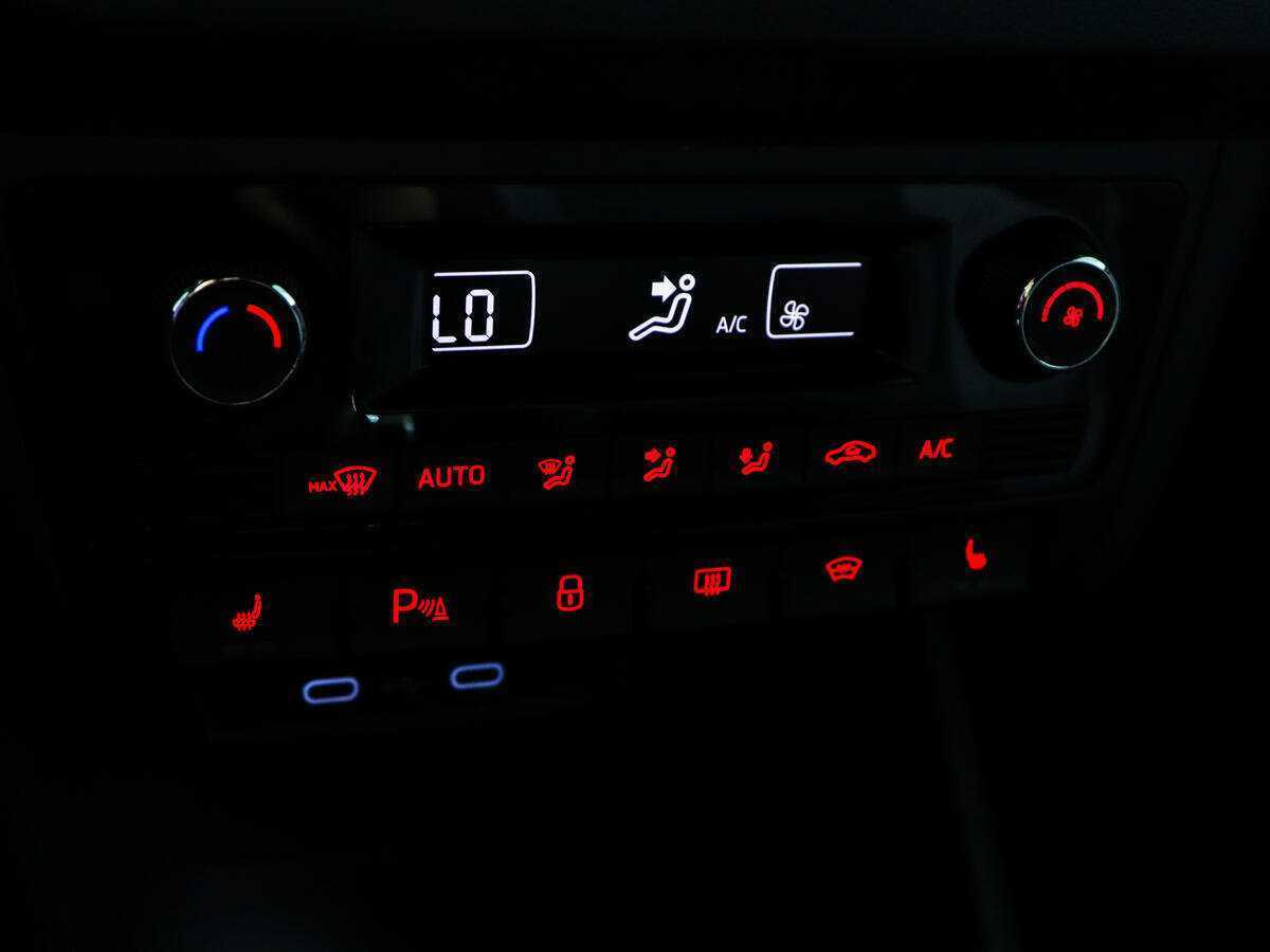 Б/У Фольксваген Поло 2021 года. Фото: #15