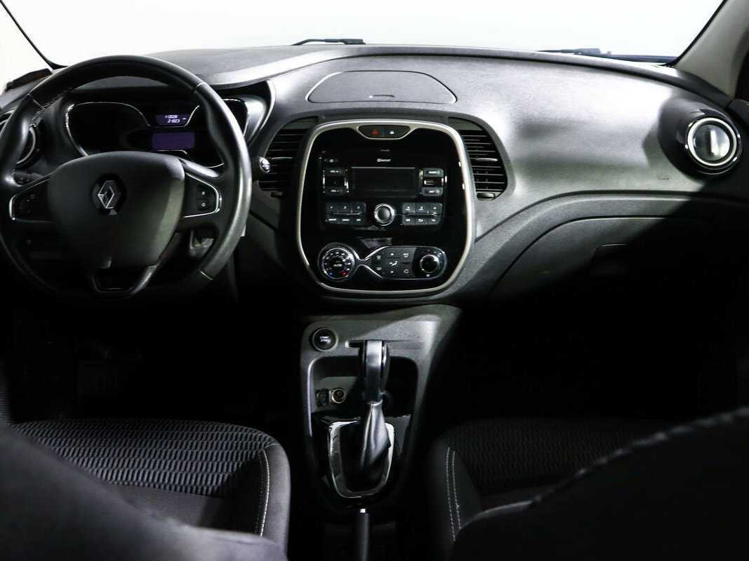 Б/У Рено Каптюр 2019 года. Фото: #11