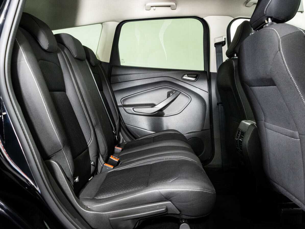 Б/У Форд Куга 2018 года. Фото: #12