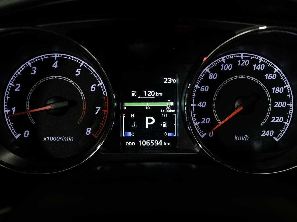 Б/У Митсубиши АС-Икс 2018 года. Фото: #15