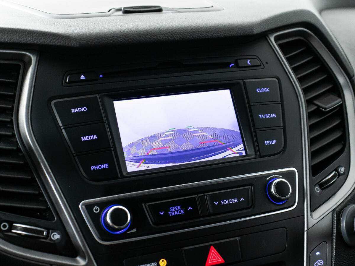 Б/У Хендай Санта Фе 2016 года. Фото: #15