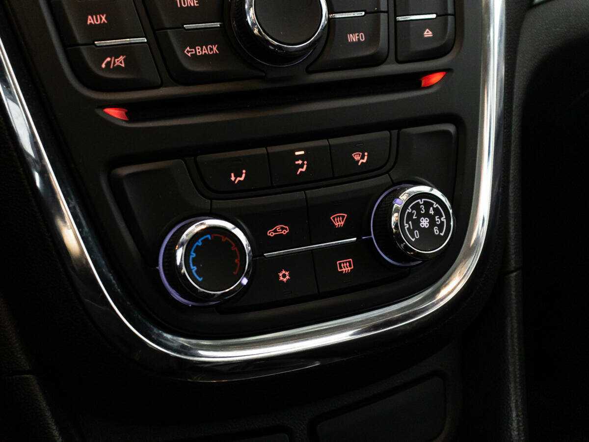 Б/У Опель Мокка 2013 года. Фото: #14