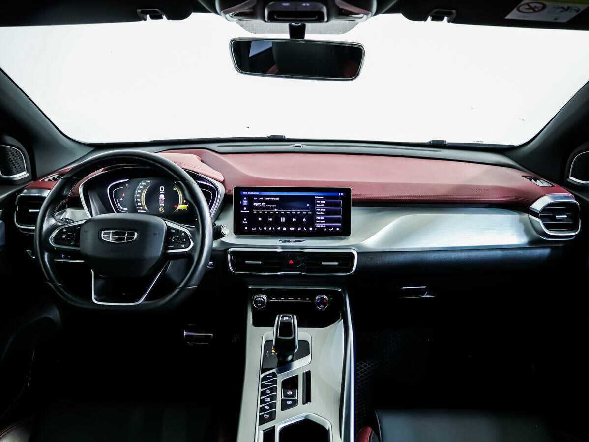 Б/У Джили Кулрэй 2021 года. Фото: #8