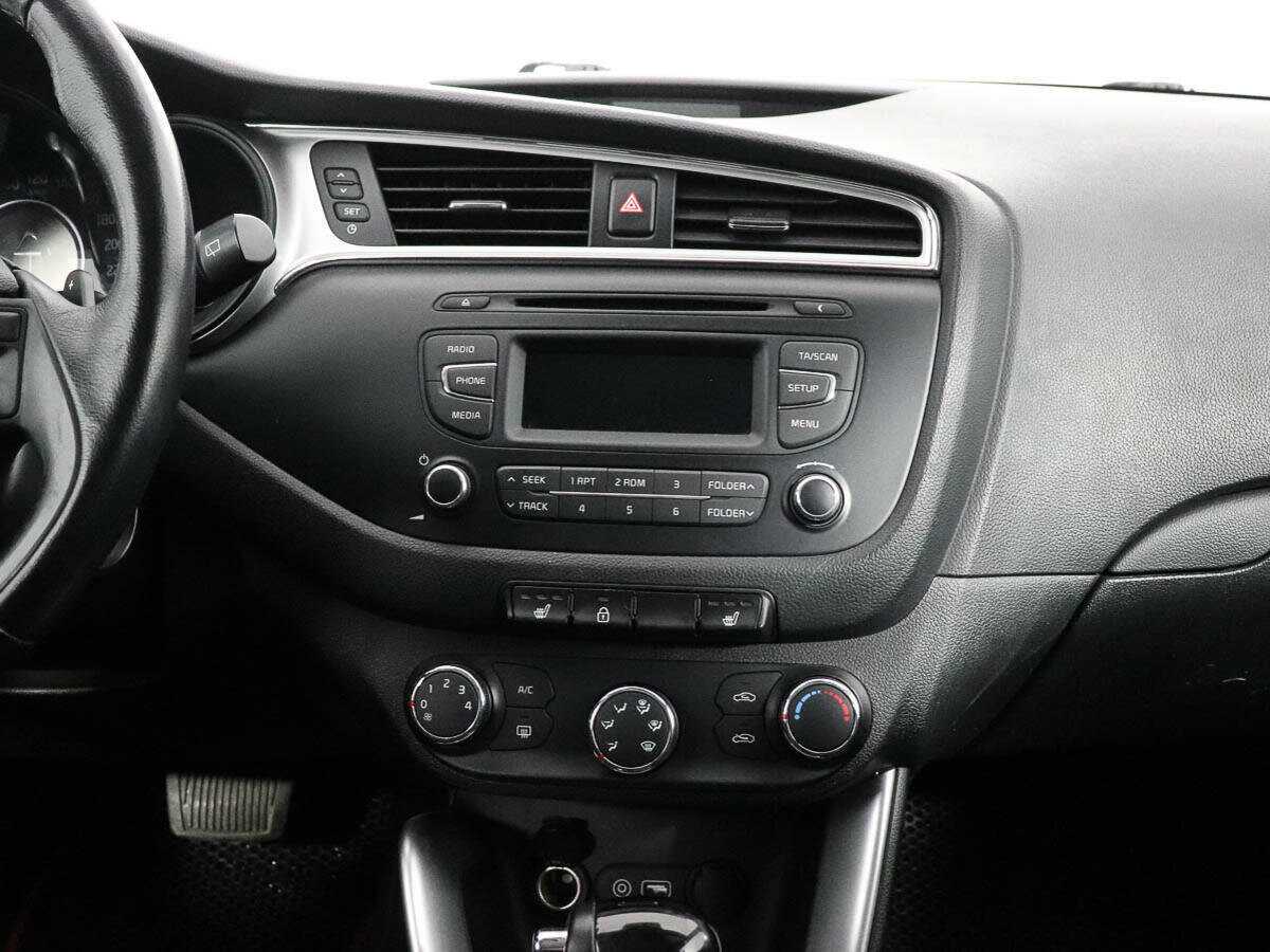 Б/У Киа Сид 2016 года. Фото: #13