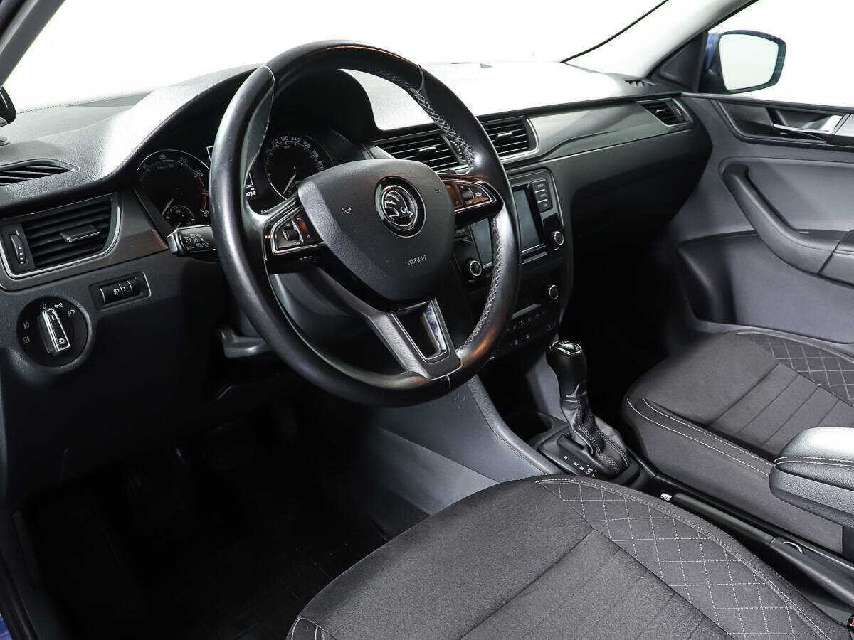 Б/У Шкода Рапид 2017 года. Фото: #5