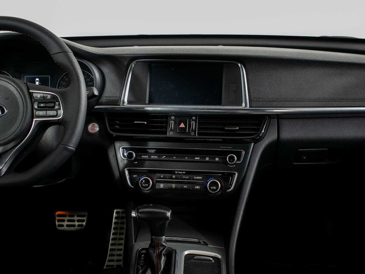 Б/У Киа Оптима 2016 года. Фото: #6