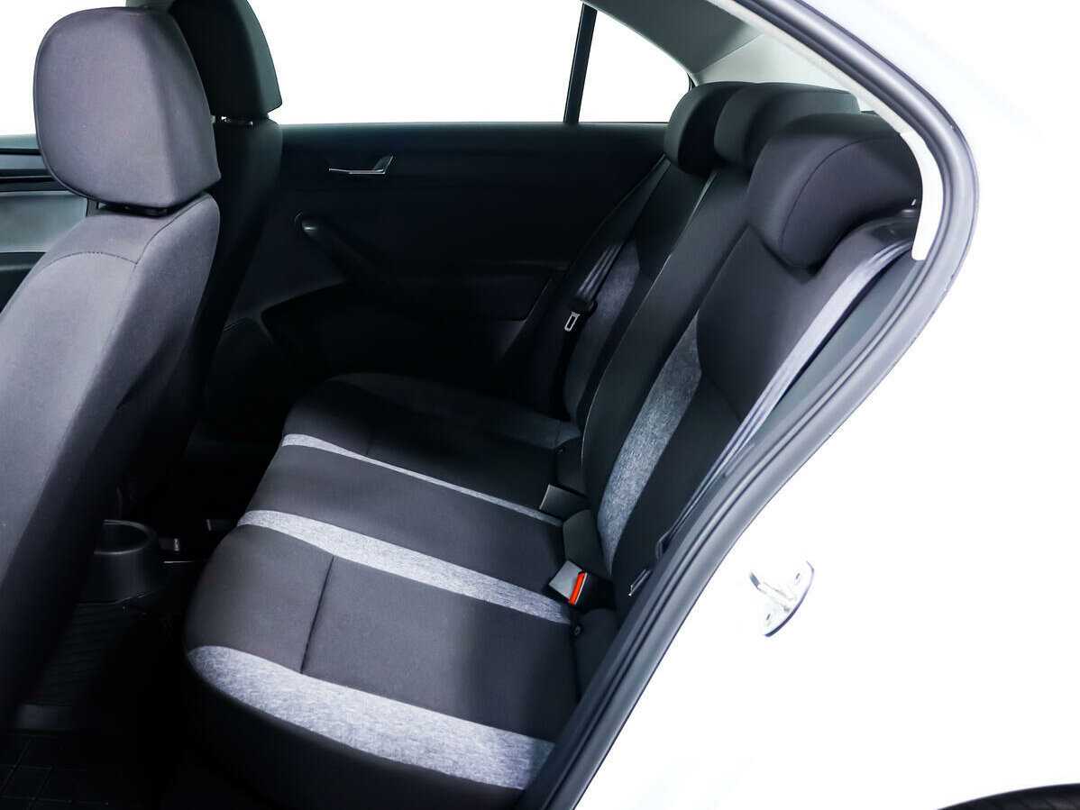 Б/У Шкода Рапид 2020 года. Фото: #9