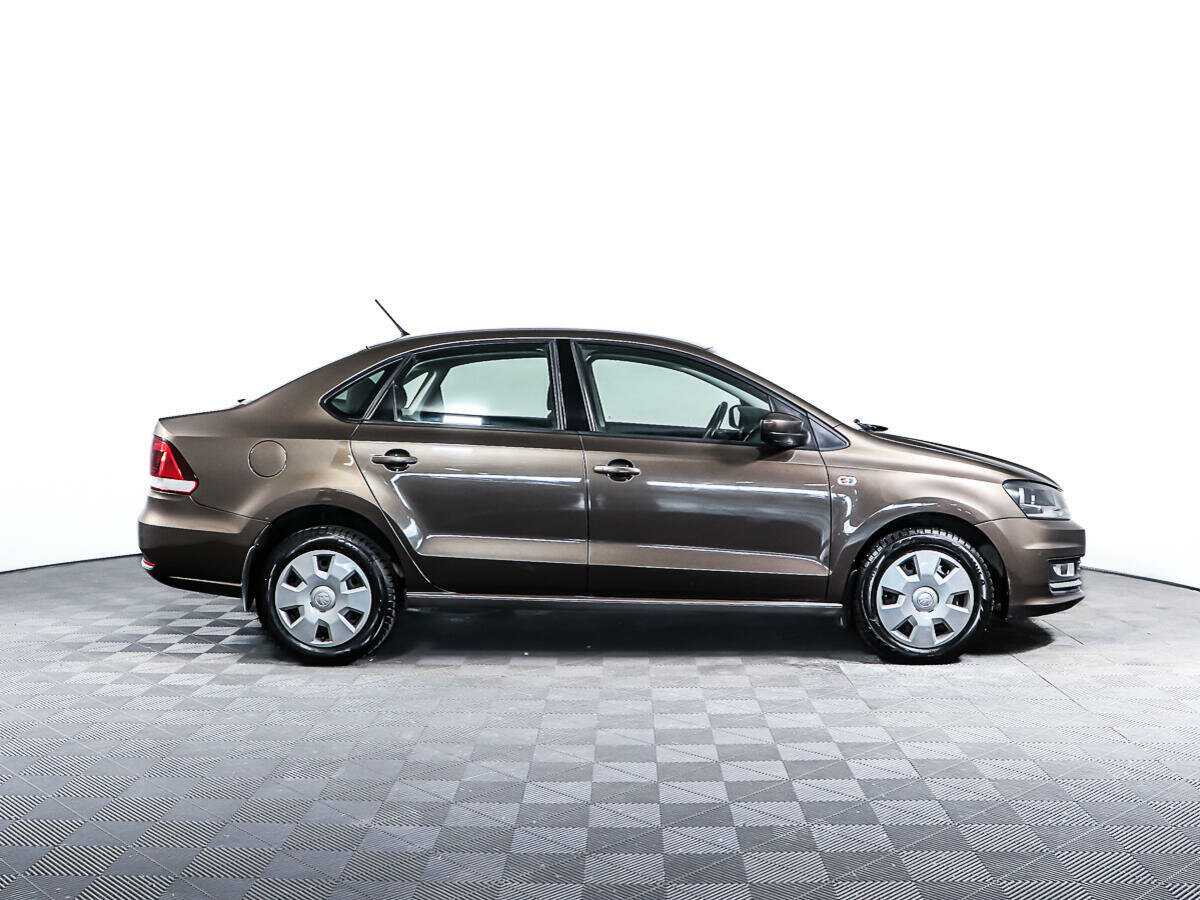 Б/У Фольксваген Поло 2016 года. Фото: #3