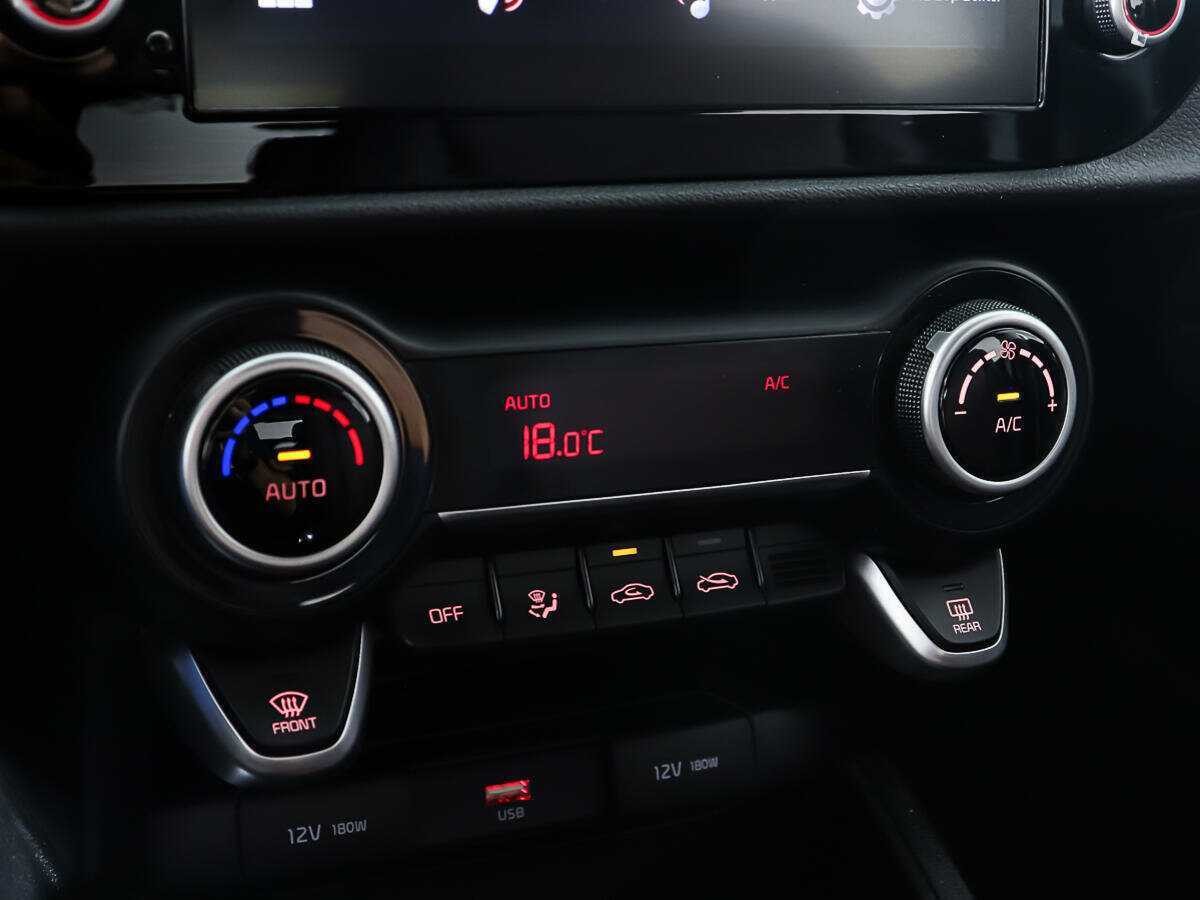 Б/У Киа Рио 2021 года. Фото: #16