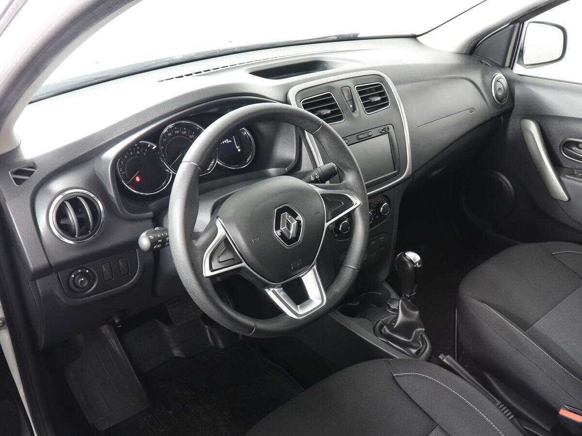 Б/У Рено Логан 2020 года. Фото: #8