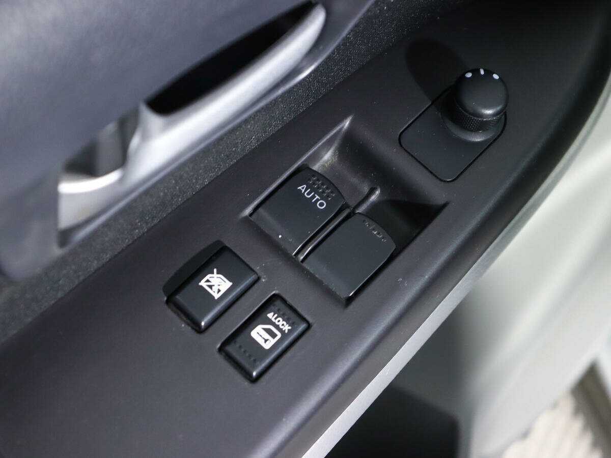 Б/У Сузуки С-Икс4 2014 года. Фото: #14