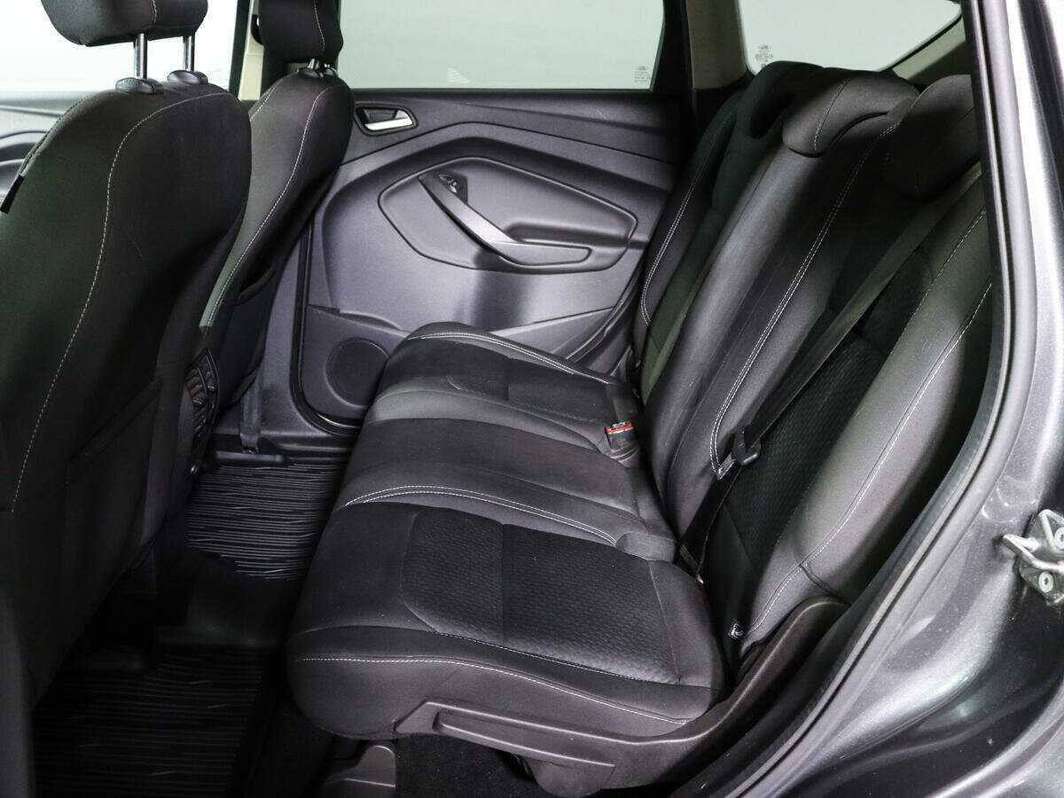 Б/У Форд Куга 2017 года. Фото: #7