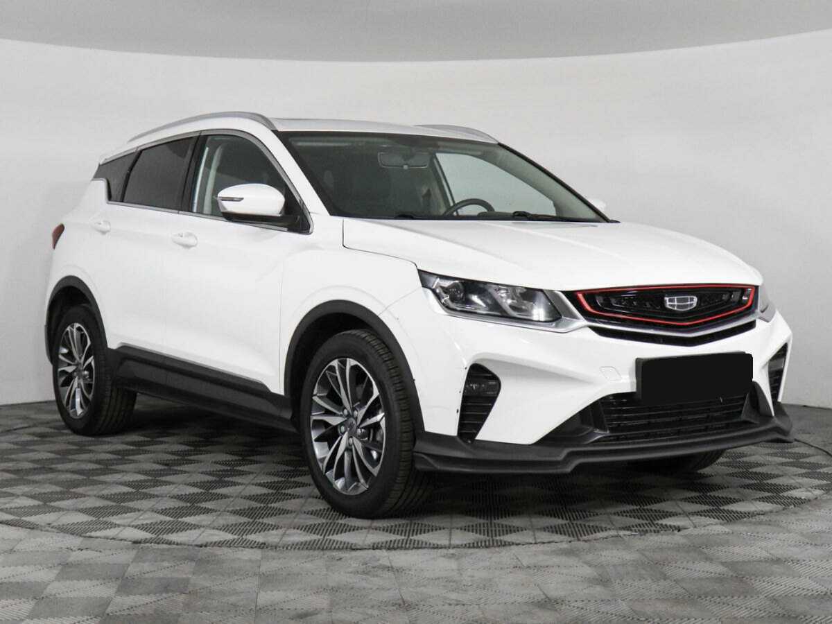 Б/У Джили Кулрэй 2021 года. Фото: #2