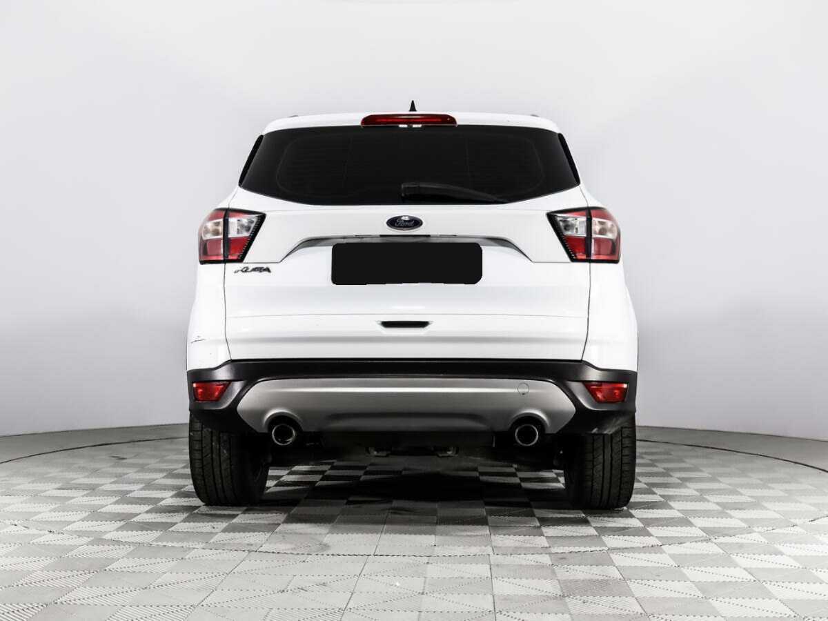 Б/У Форд Куга 2017 года. Фото: #3