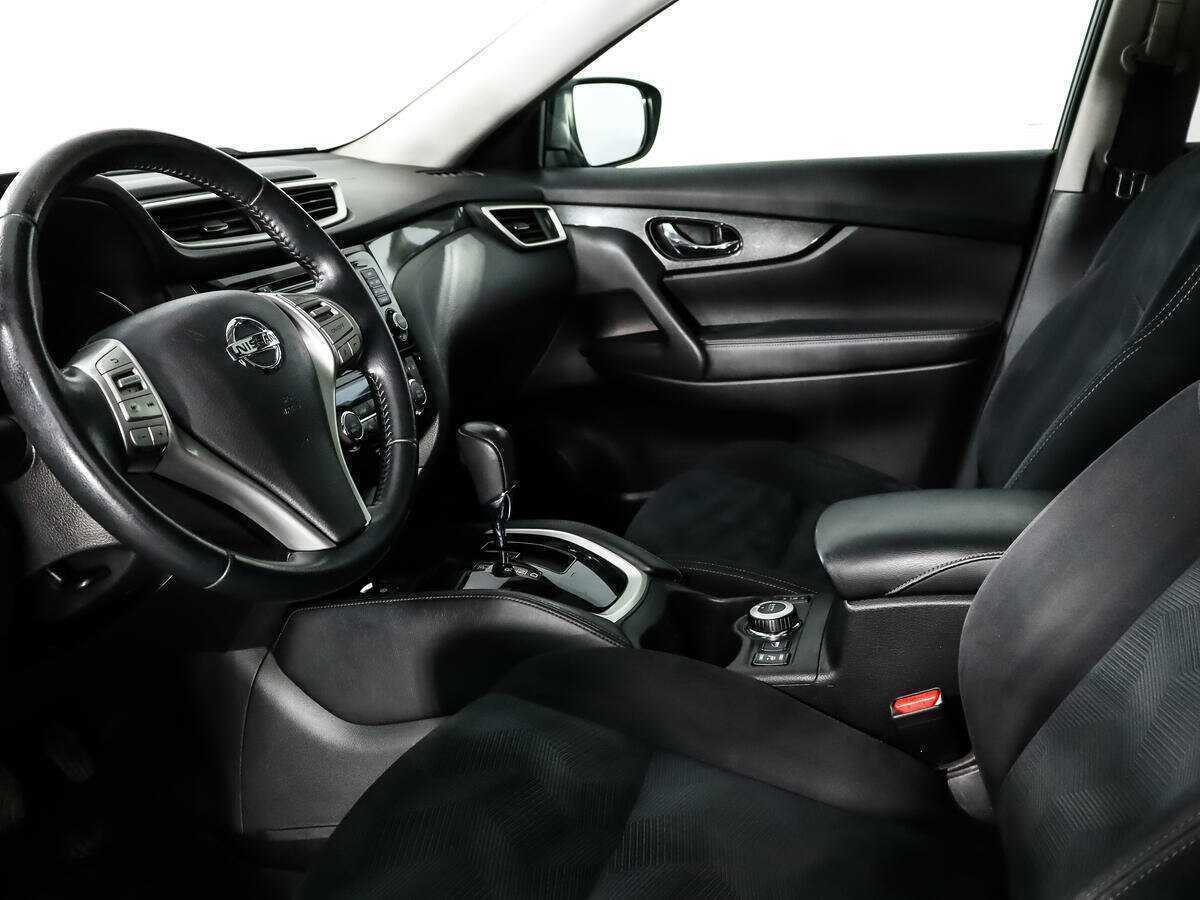 Б/У Ниссан Икс-Трейл 2015 года. Фото: #7