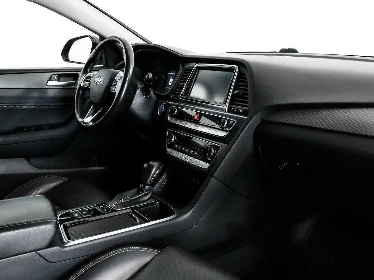 Б/У Хендай Соната 2017 года. Фото: #12