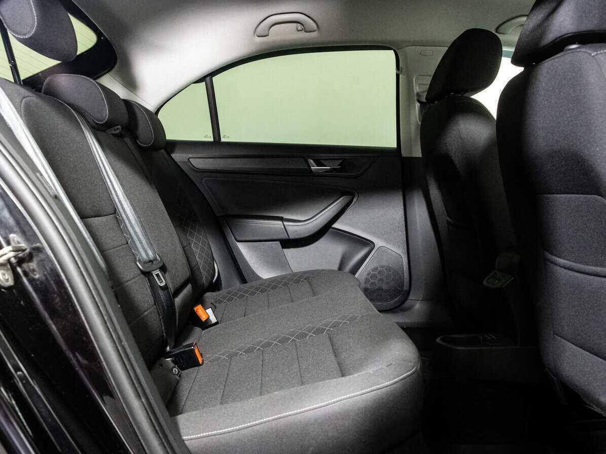 Б/У Шкода Рапид 2021 года. Фото: #12