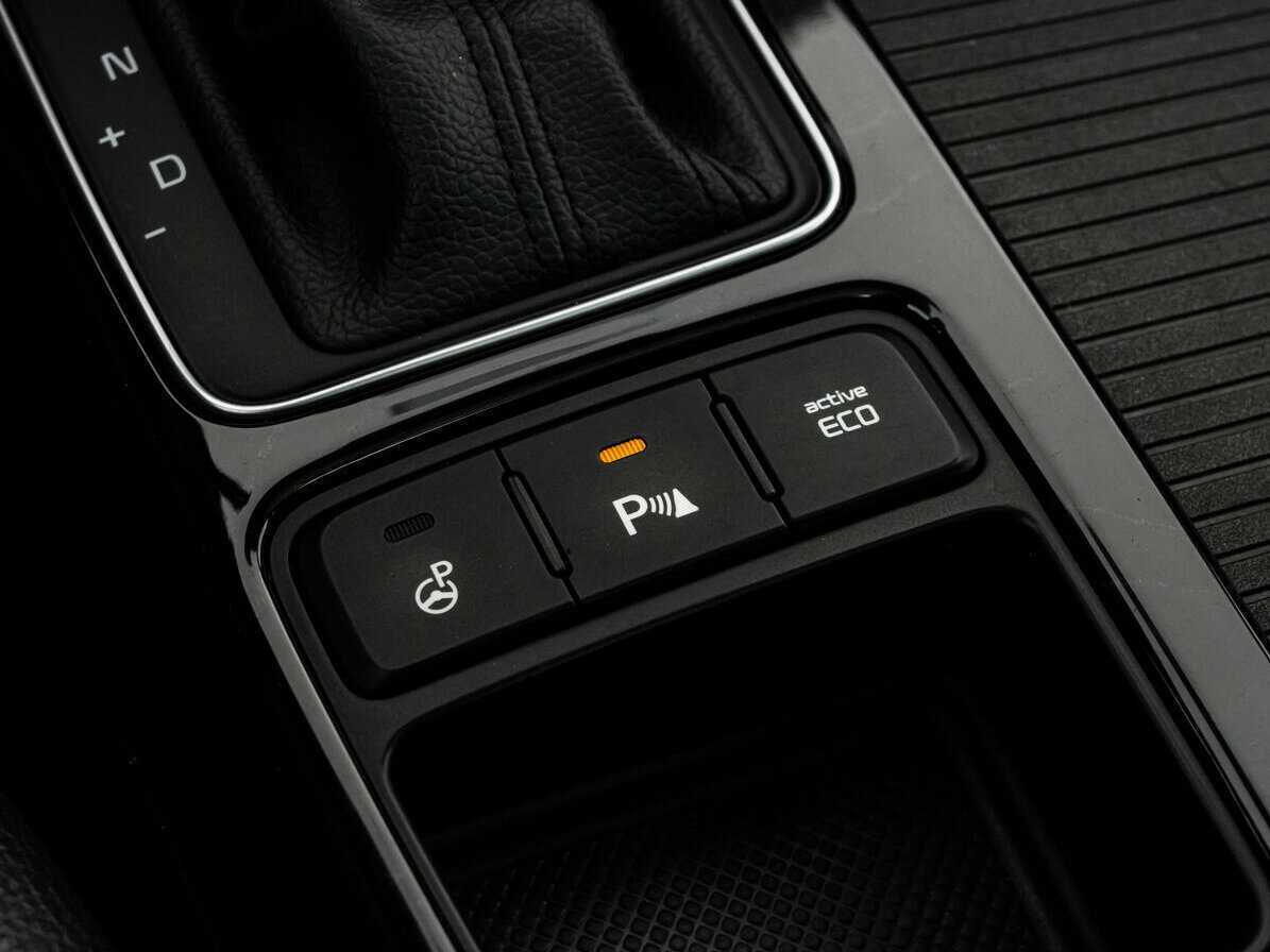 Б/У Киа Соренто 2015 года. Фото: #15