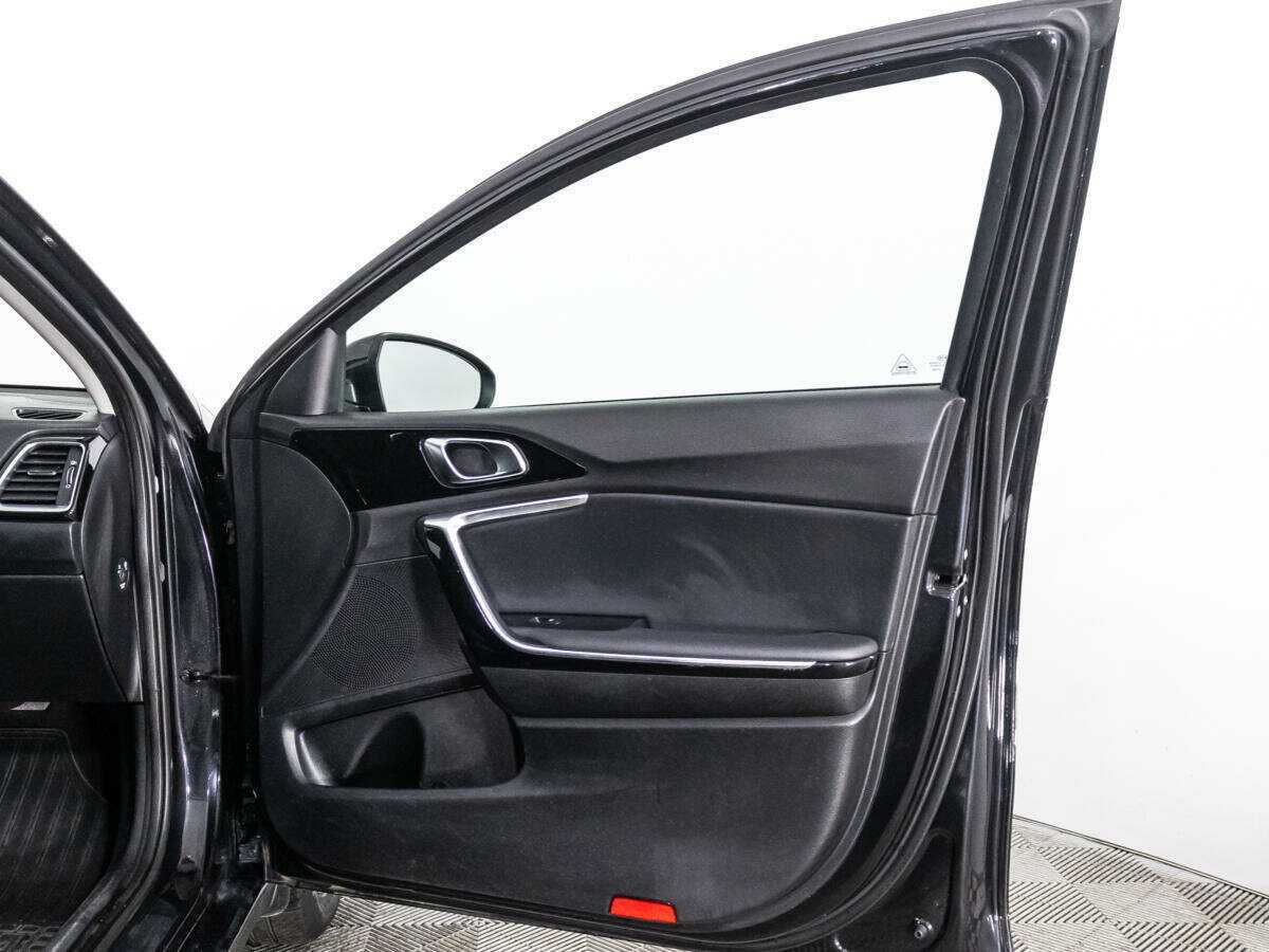 Б/У Киа Сид 2019 года. Фото: #24