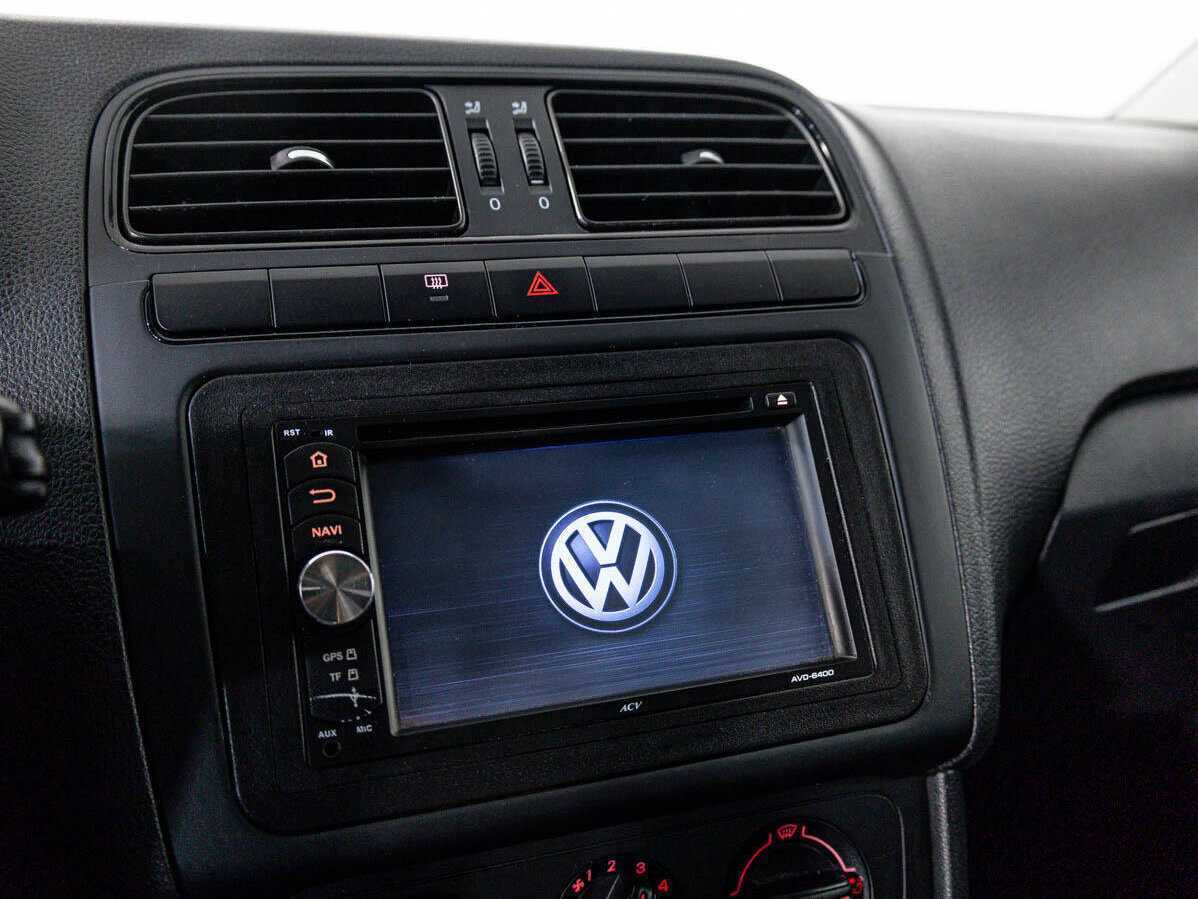 Б/У Фольксваген Поло 2015 года. Фото: #16