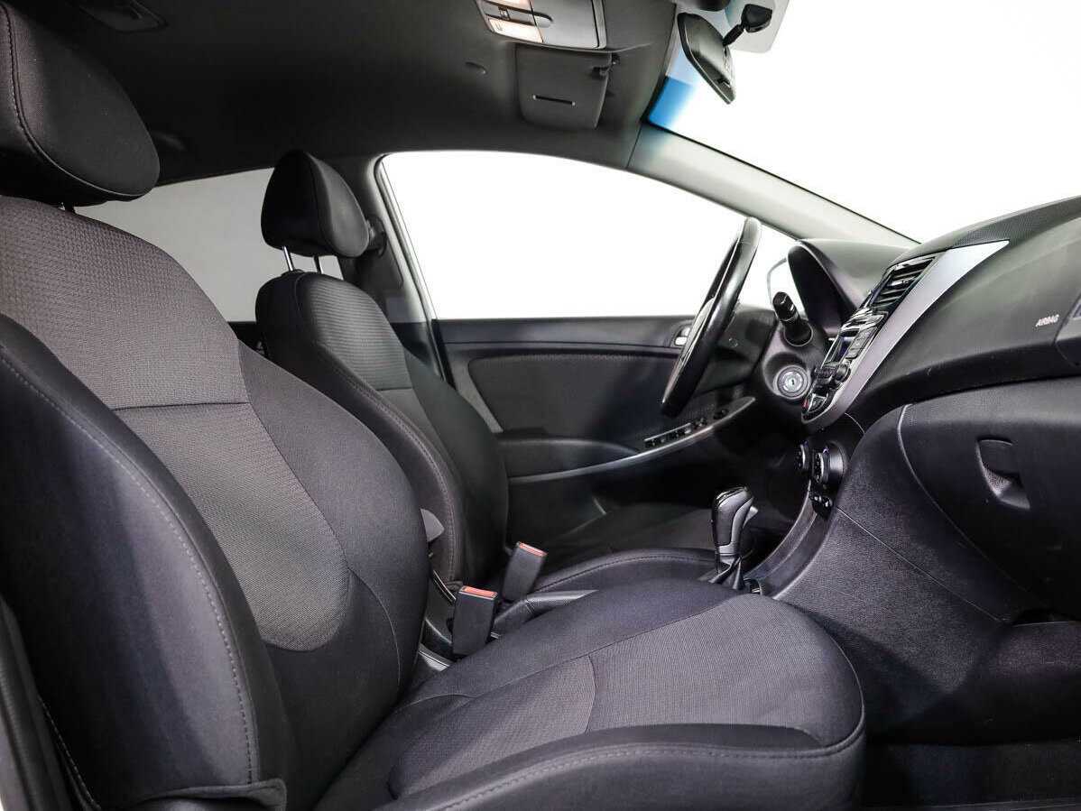 Б/У Хендай Солярис 2015 года. Фото: #10