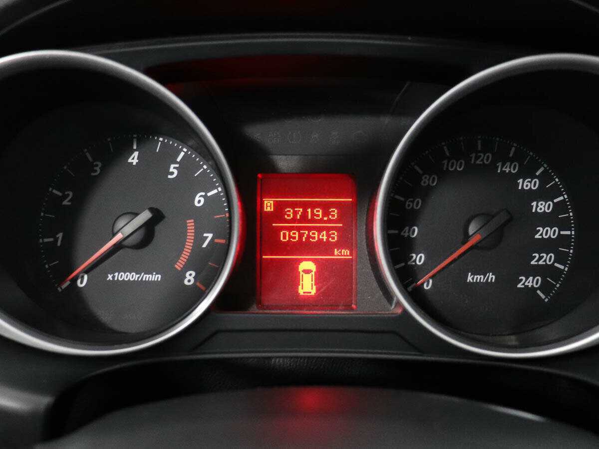 Б/У Митсубиши АС-Икс 2014 года. Фото: #11