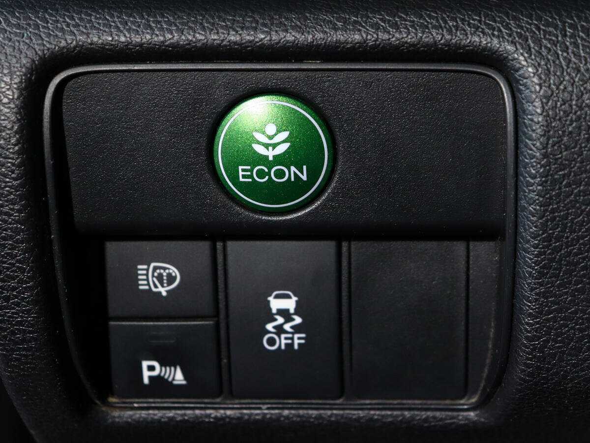 Б/У Хонда Аккорд 2013 года. Фото: #15