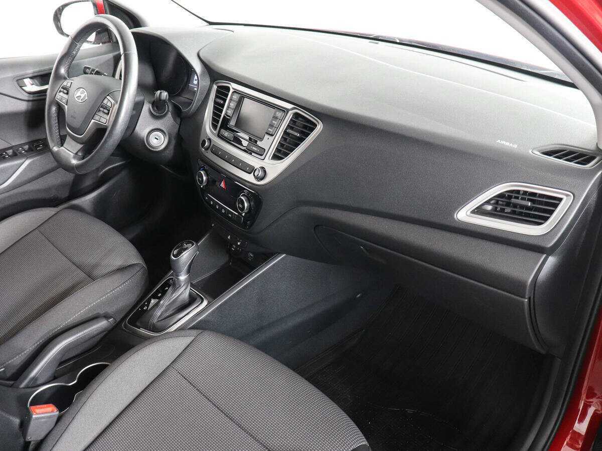 Б/У Хендай Солярис 2019 года. Фото: #9