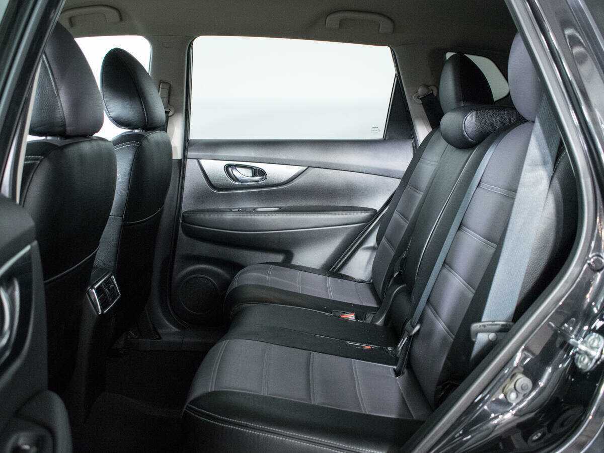 Б/У Ниссан Икс-Трейл 2016 года. Фото: #9