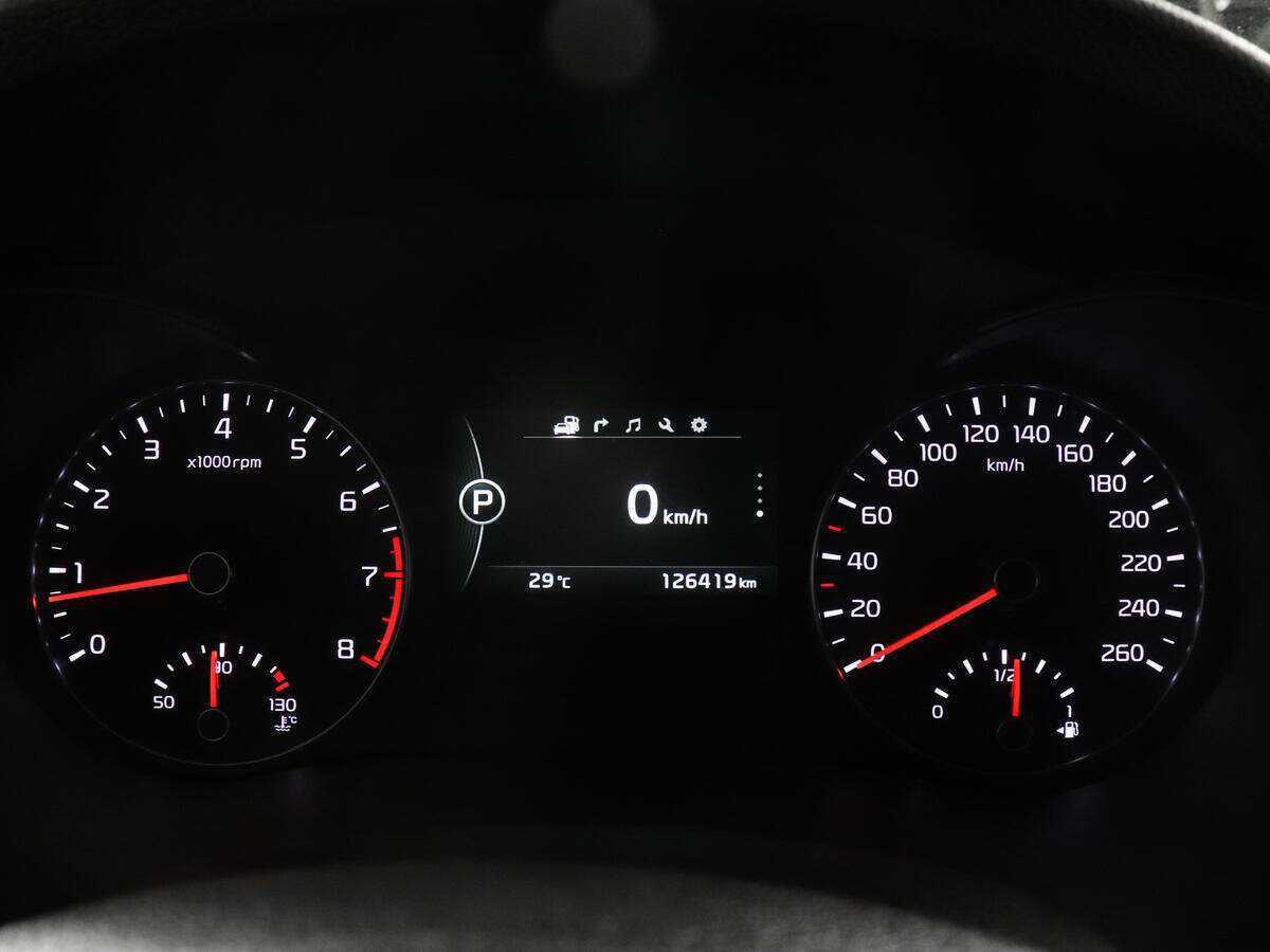 Б/У Киа Оптима 2016 года. Фото: #10